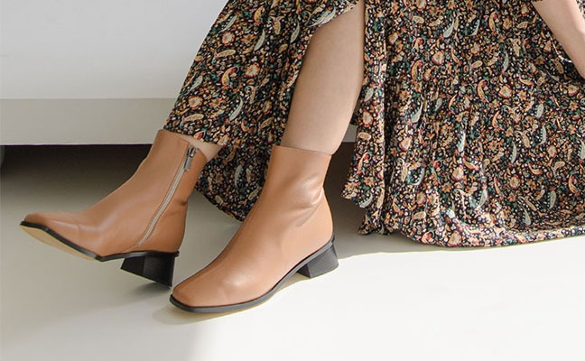 ara classic ankle boots_ camel