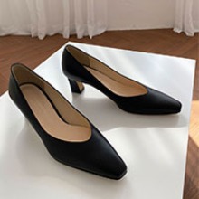 classic stiletto heel_ black